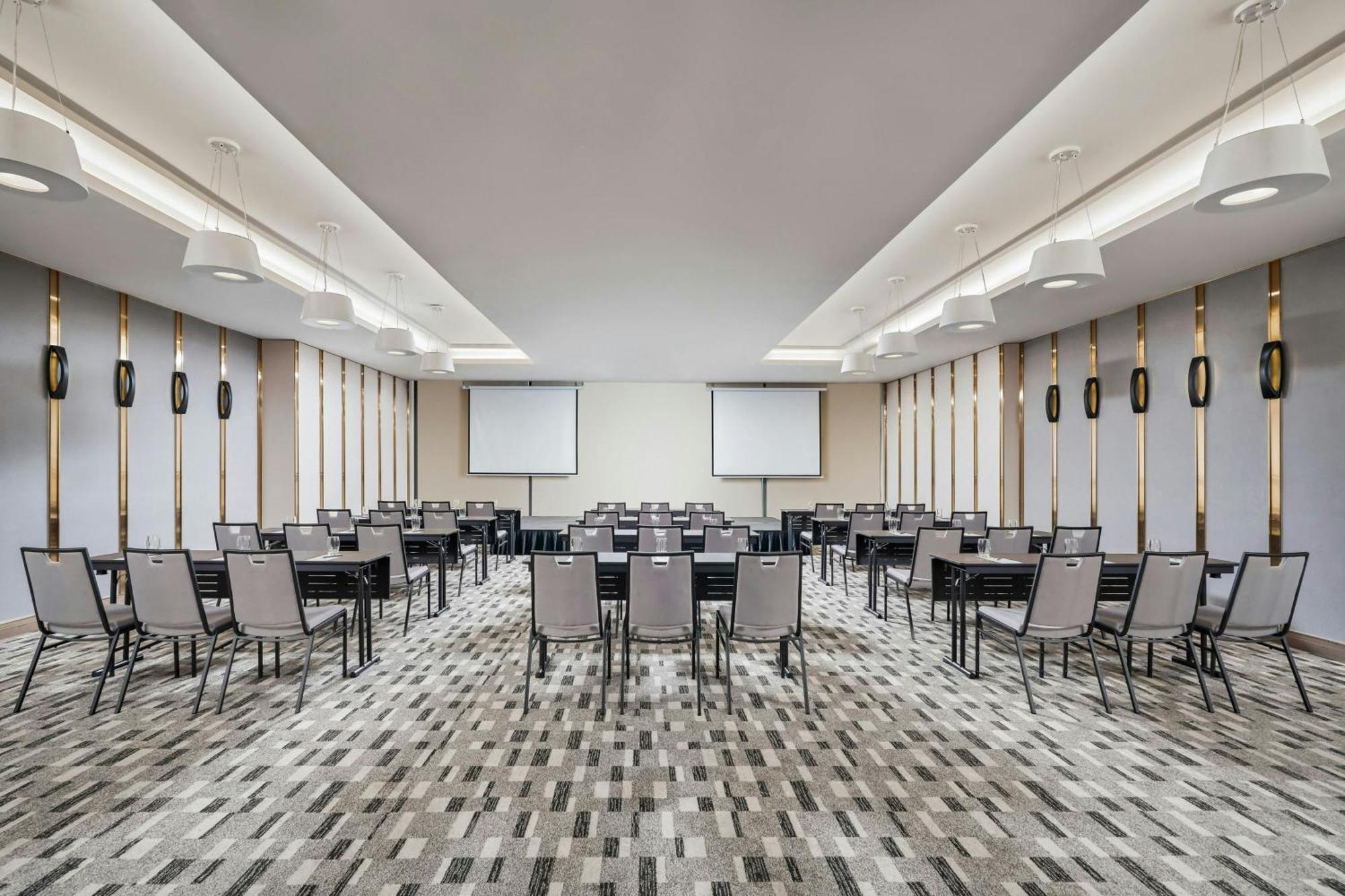 Sheraton Can Tho Exteriör bild Meeting room